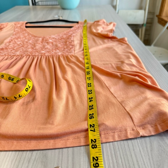 NWOT TORRID Super Soft V-Neck Ruffle Tee 3X - Picture 7 of 8